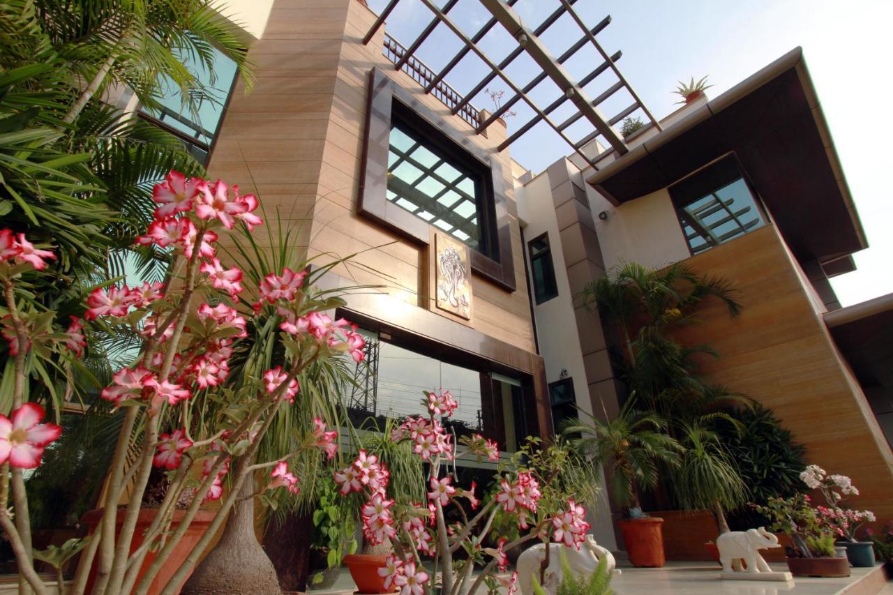 Sona South City Gurgaon Exterior photo